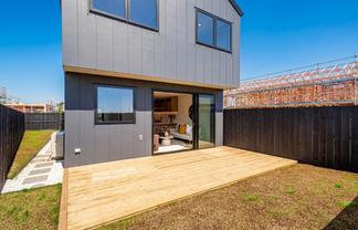 4 Tiller Street, Hobsonville