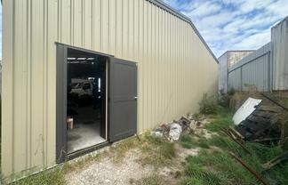 200sqm Industrial Building for Lease