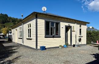 5 Ainslee Place, North East Valley