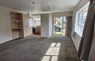 6 Linnet Place, Mangere East
