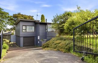 1/17 Kotare Street, Hilltop