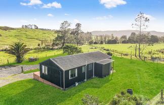 230 Tavinor Road, Otaika
