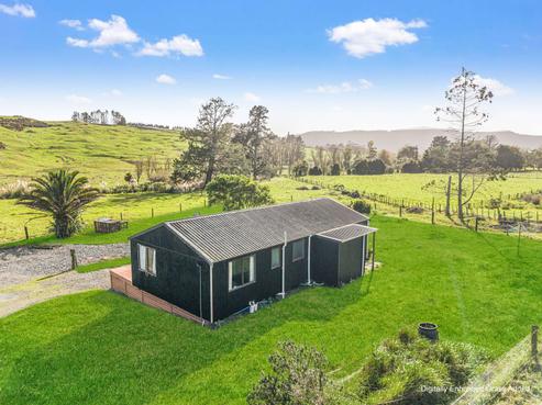 230 Tavinor Road, Otaika