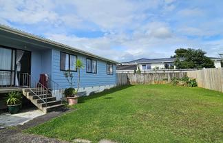 2/20 Armada Drive, Ranui