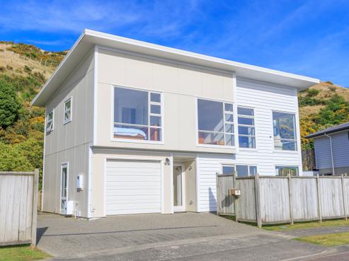 15 Comber Place, Johnsonville