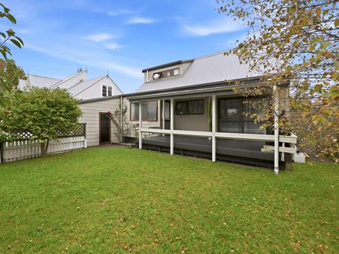 19 Larch Street, Victoria