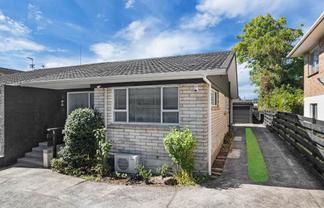 95 Te Atatu Road, Te Atatu South
