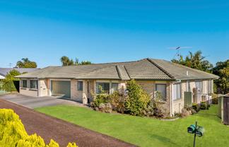 16 Castlehill Court, Wattle Downs