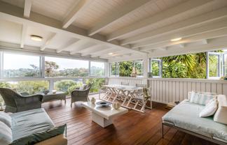 64 Wharf Road, Ostend