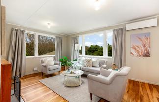 16 Komata Grove, Waitangirua
