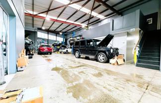 Functional Industrial with Yard Access | 773 m2