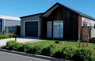 32 Koru Loop, Paraparaumu