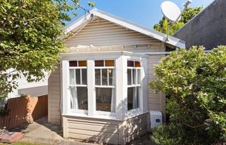 7 Carrington Street , Mount Cook