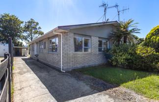 16B Marere Avenue, Paraparaumu