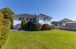 77 Mooltan Street, Halfway Bush