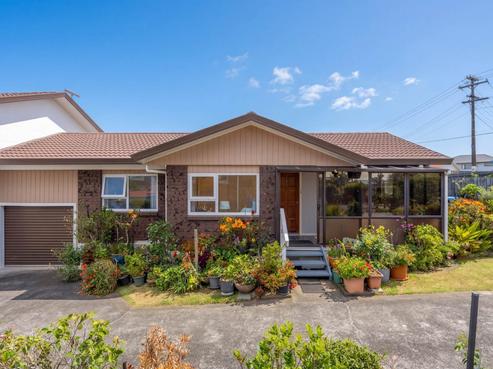 1574 Dominion Road Extension, Mount Roskill