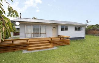 16 Fiona Place, Dinsdale