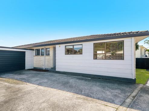 1/319 Roscommon Road, Clendon Park