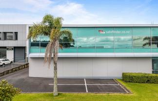 253M² OFFICE / 78M² STORAGE
