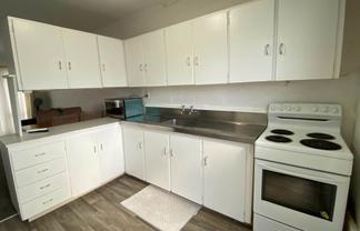 32B Lush Avenue, Saint Johns