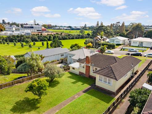 30A Fergusson Avenue, Sandringham