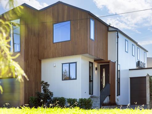 4/323 Riverside Drive, Waterloo