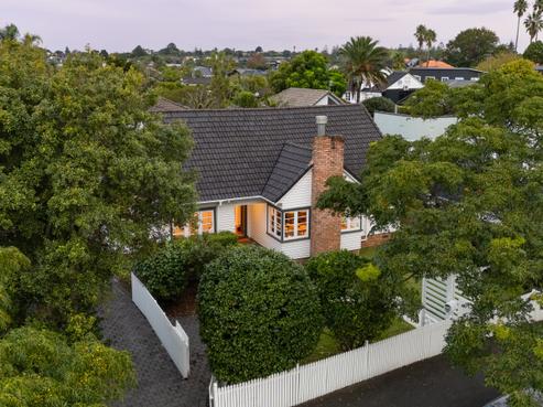 105 Maskell Street, Saint Heliers