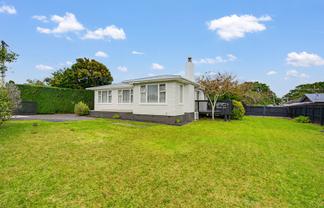 4 Rathgar Road, Henderson