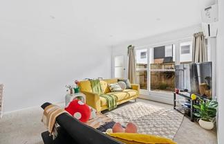 2/43 Cameron road, Hamilton East