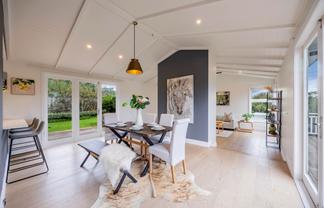 12 Bayside Avenue, Te Atatu Peninsula