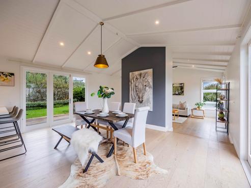 12 Bayside Avenue, Te Atatu Peninsula