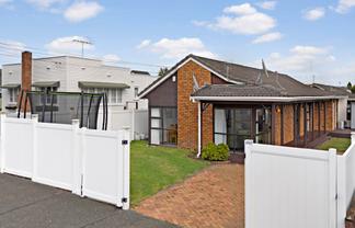 1/433 Blockhouse Bay Road, Blockhouse Bay