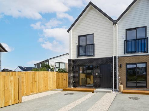 10 Harbourside Parade, Hobsonville