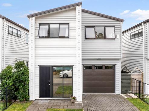 25 Arahopu Place, Papakura