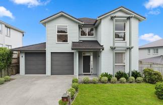 50  Mackay Drive, Greenhithe