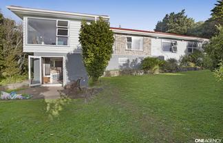 13 Wilmshurst Place, Tawa