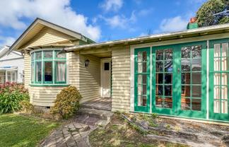 110 Waiwhetu Road, Waterloo