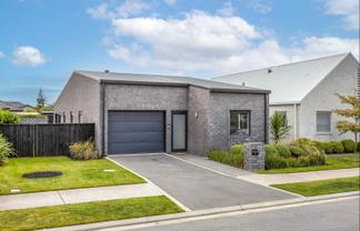 11 Moreton Green, Rolleston