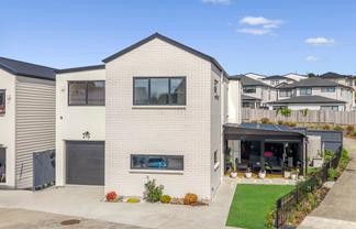 23 Tannaghmore Drive, Flat Bush