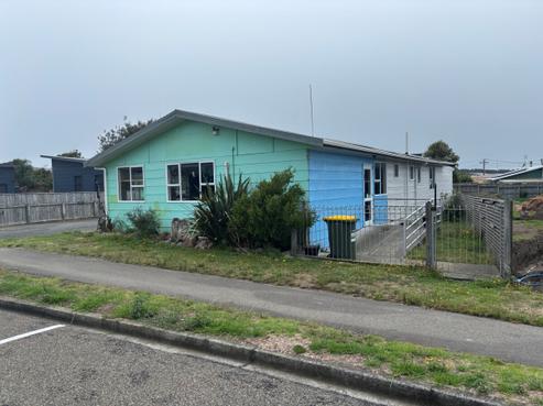 12 Carthew Terrace, Foxton Beach