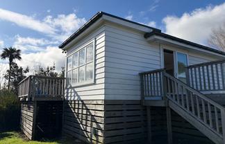 64 Hurndall Street East, Maungaturoto