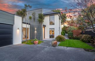 15 Rivers Edge, Northwood