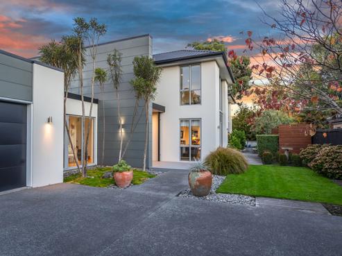 15 Rivers Edge, Northwood