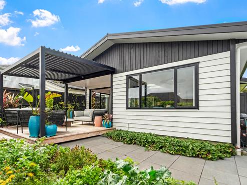 44 Midshipman Court, Gulf Harbour