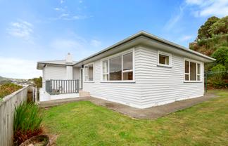10 Ohariu Road, Johnsonville