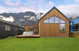 5 Rowe Drive, Hanley's Farm, Jacks Point