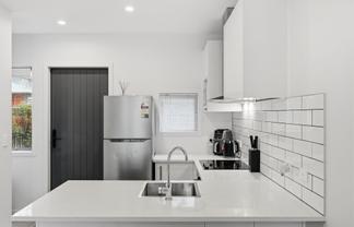 5/694 Whangaparaoa Road, Stanmore Bay