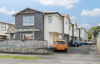 3/16A Hogan Street, Hillcrest