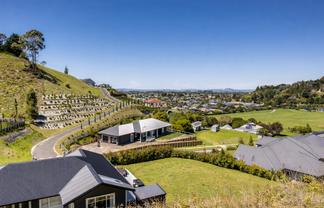 7 Ridgeway Terrace, Taradale