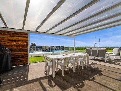 82 Clearview Road, Lepperton